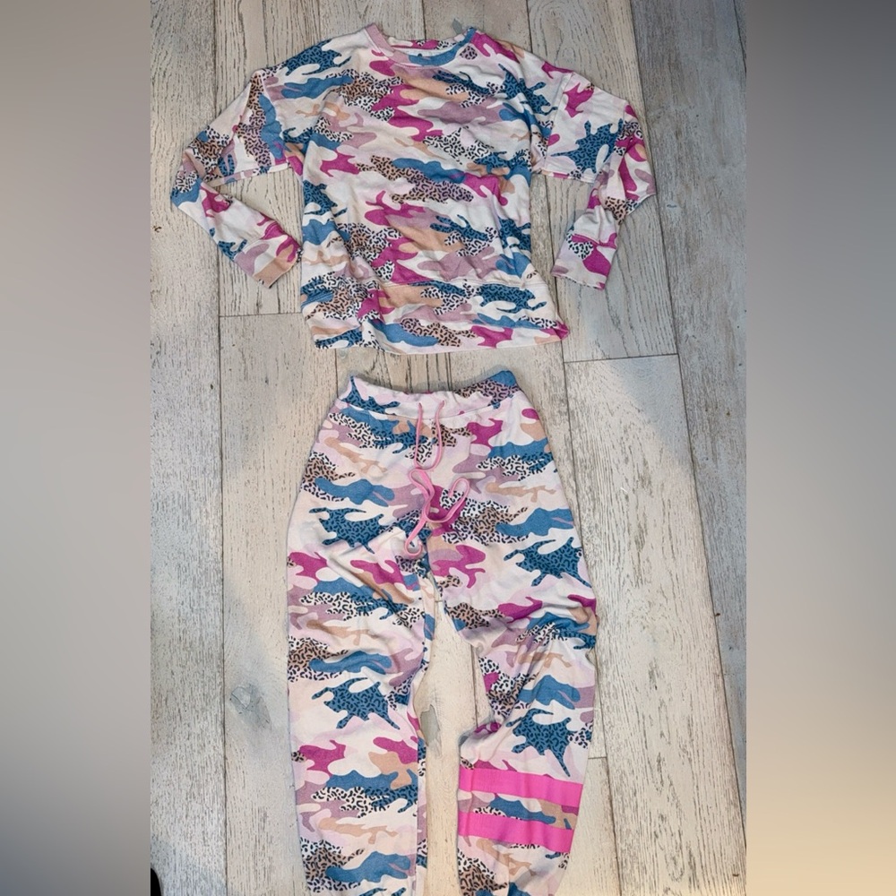 Sundry Abstract Camo Sweatsuit Size 1 small Set sweatshirt & joggers sweats - Picture 6 of 16